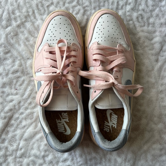 Jordan Women's Sneakers in Pink and Gray - Picture 2 of 5